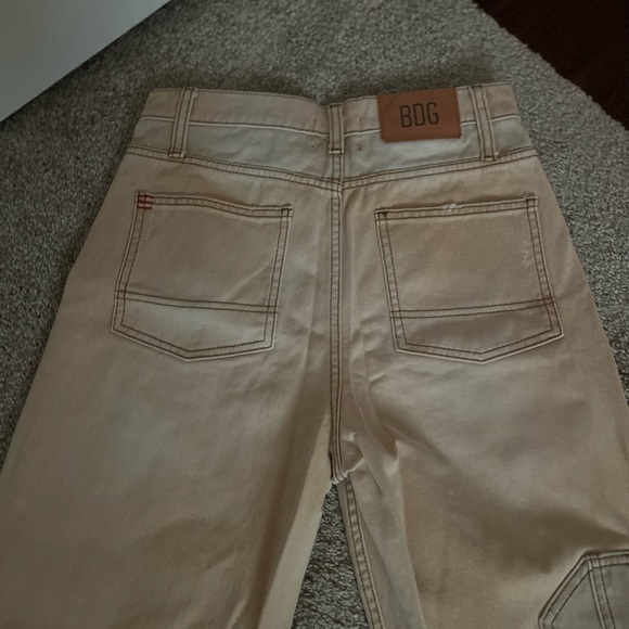 BDG, Tan Cargo Jeans size 28 - Picture 6 of 9